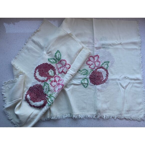 Pale yellow Vintage Linen Blend Handmade Tablecloth with Cross Stitched Cherries - Picture 4 of 7